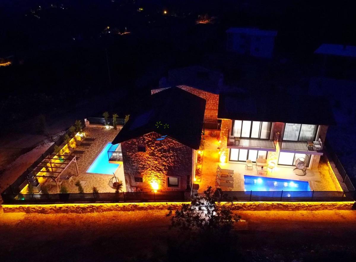 VİLLA GOLDEN STONE 1